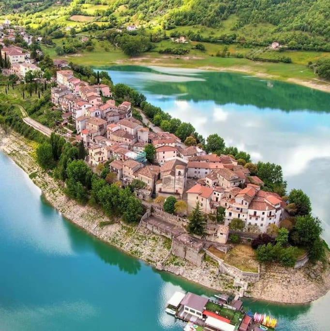 Letizia Lake House Panoramic View Appartement Colle di Tora Buitenkant foto